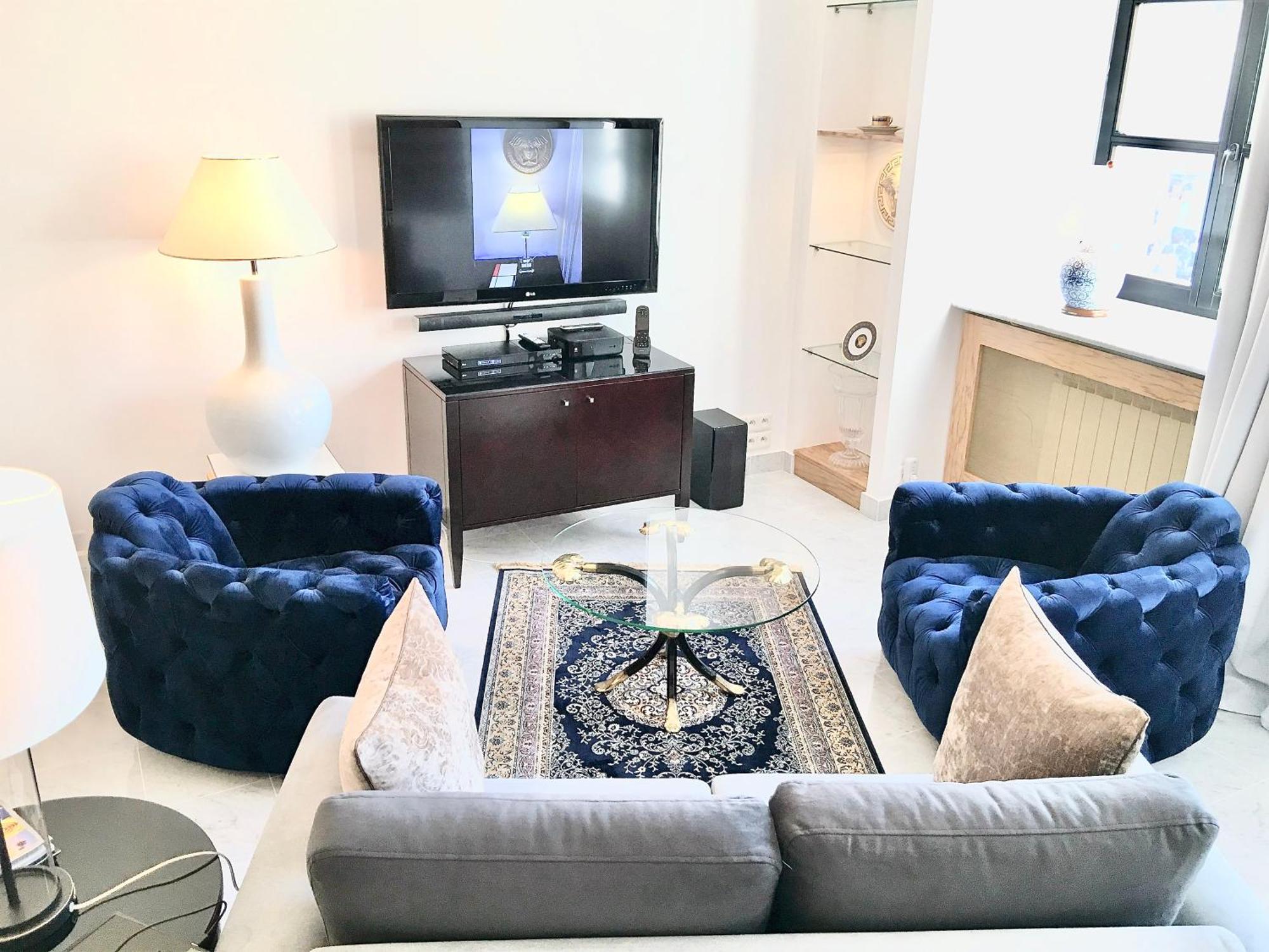 Mondrian Luxury Suites & Apartments Old Town Varşova Oda fotoğraf