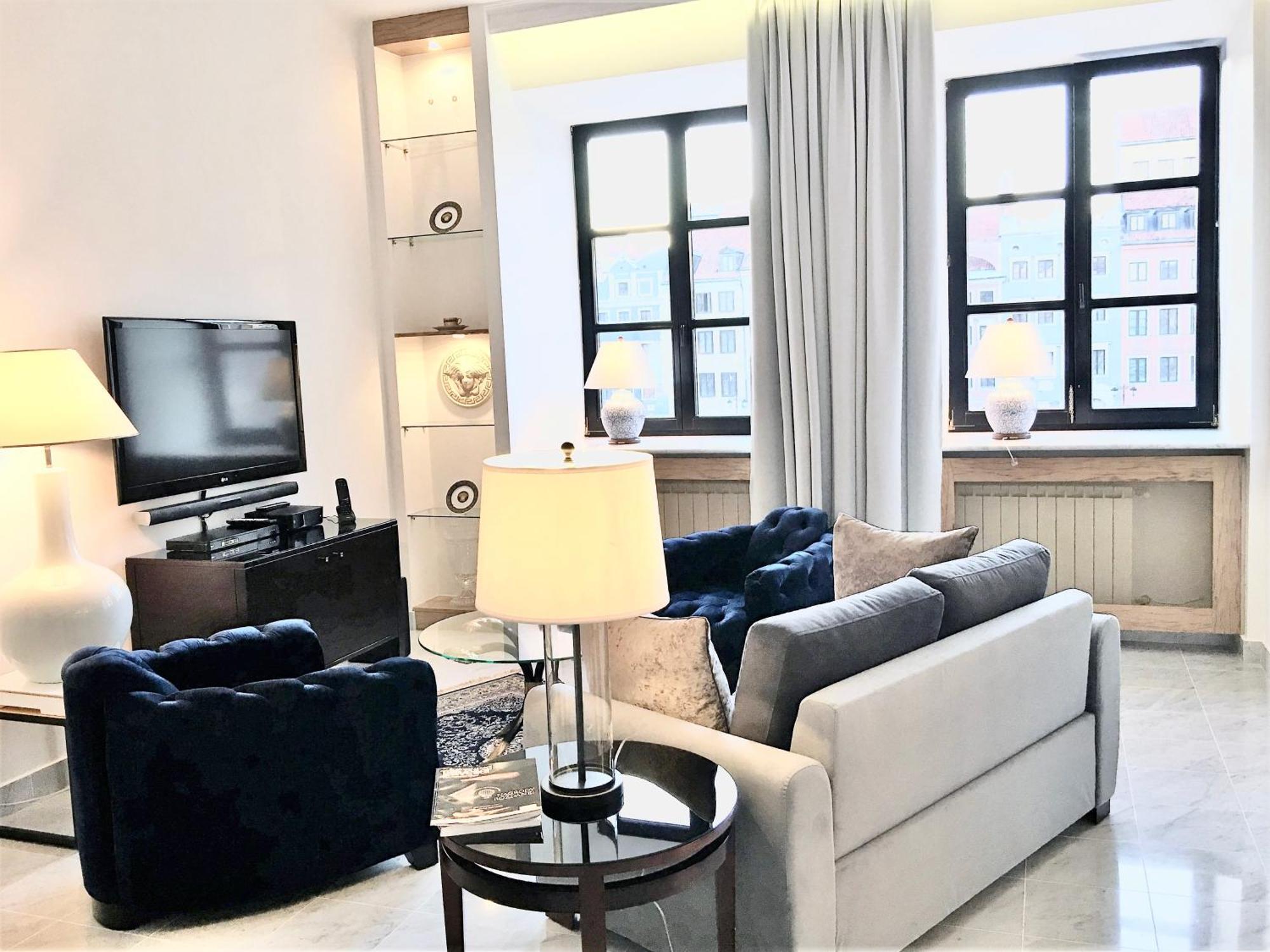Mondrian Luxury Suites & Apartments Old Town Varşova Oda fotoğraf